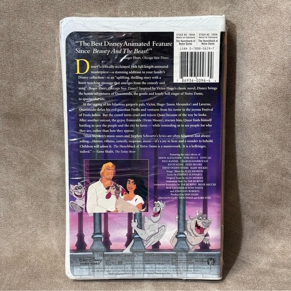 NEW WALT DISNEY'S HUNCHBACK OF NOTRE DAME MOVIE VHS CLAMSHELL - Picture 3 of 3